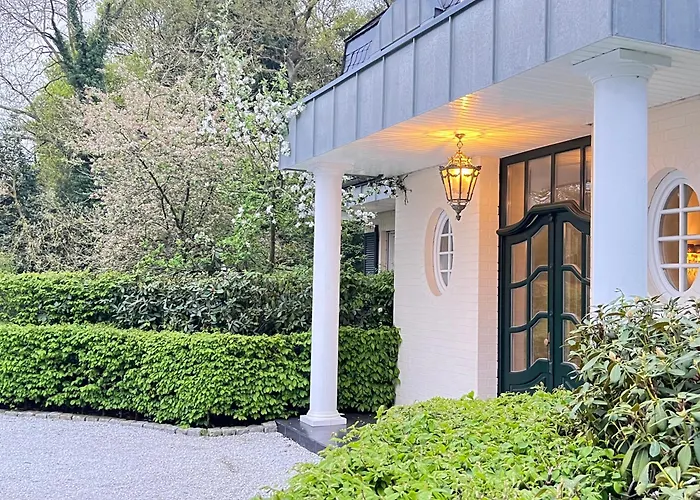 Julian Doppelzimmer Sued *